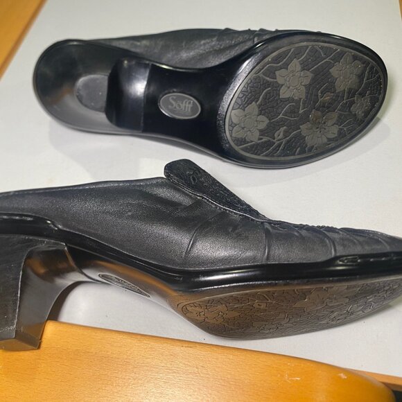 Sofft - Size 9.5M - Women's Camille Black Embroidered Mule - Picture 8 of 11